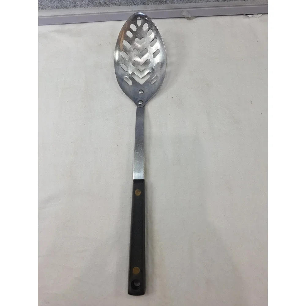 Vintage Slotted Serving Spoon Stainless Steel Chevron Heart Cutouts Taiwan 11.5